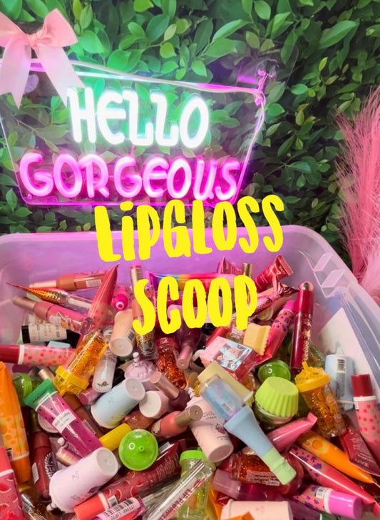 Lucky Lipgloss Scoops