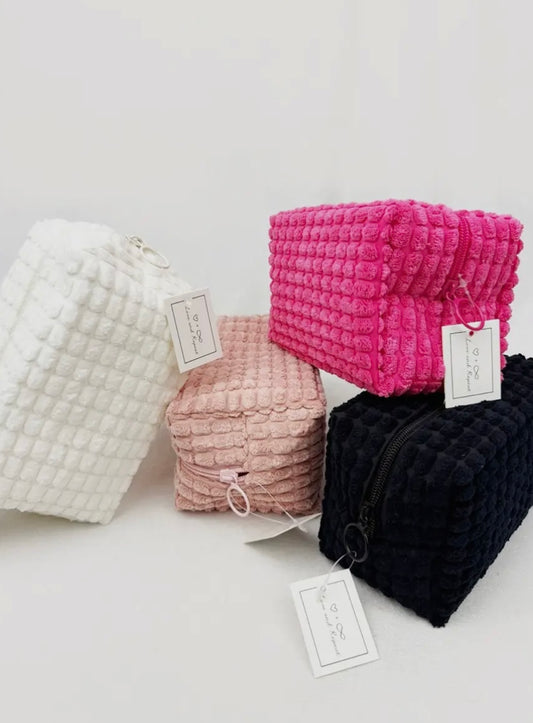 ✨ Chic & Handy Makeup Bags ✨