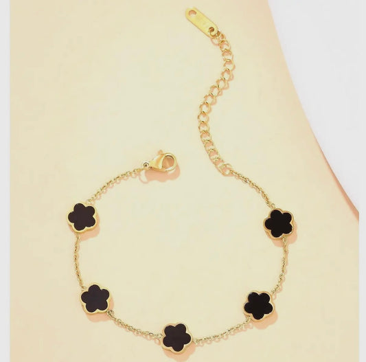 5 Leaf Clover Tarnish Free Bracelet