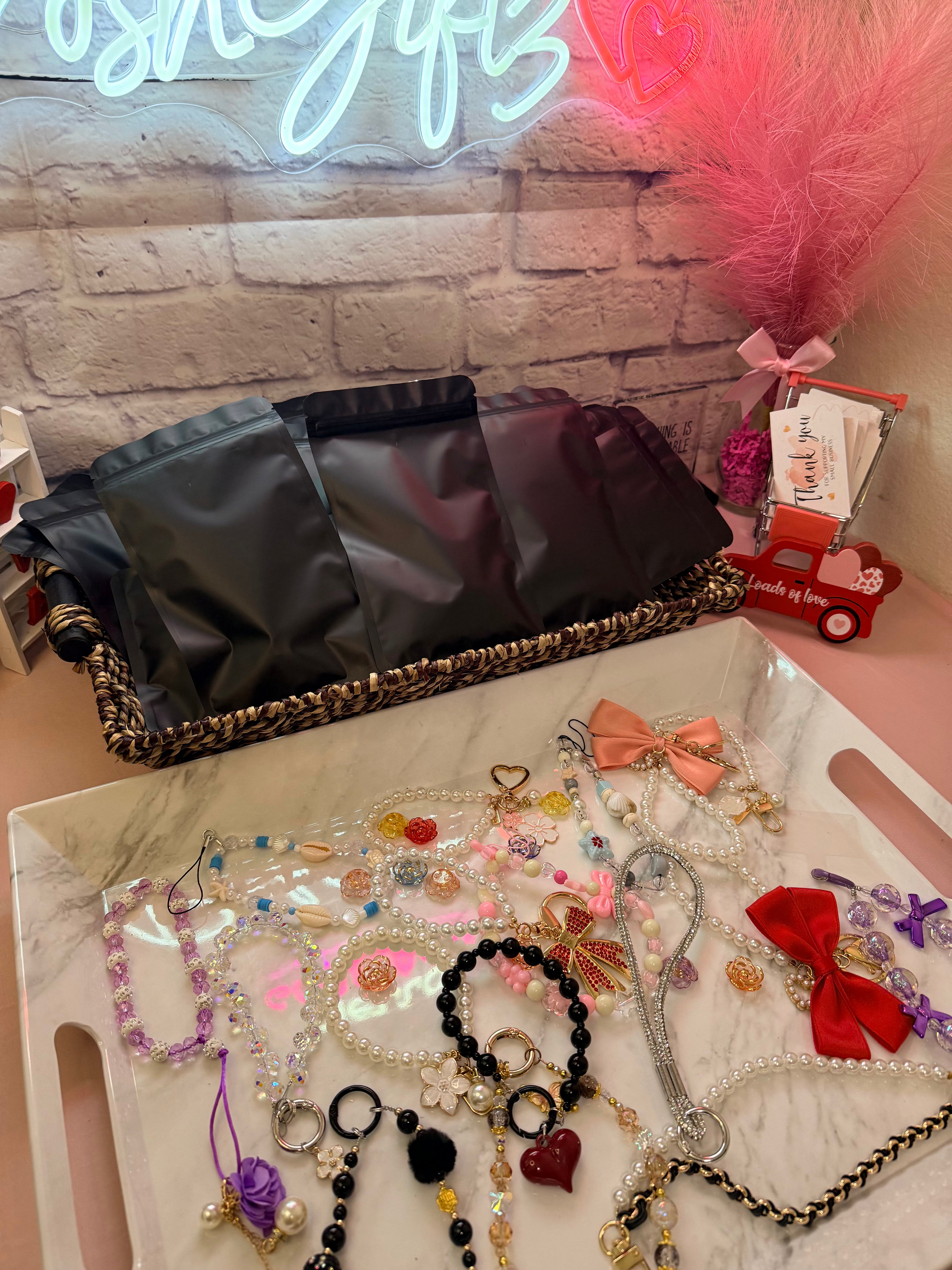 Phone Wristlet/Charm Scoops