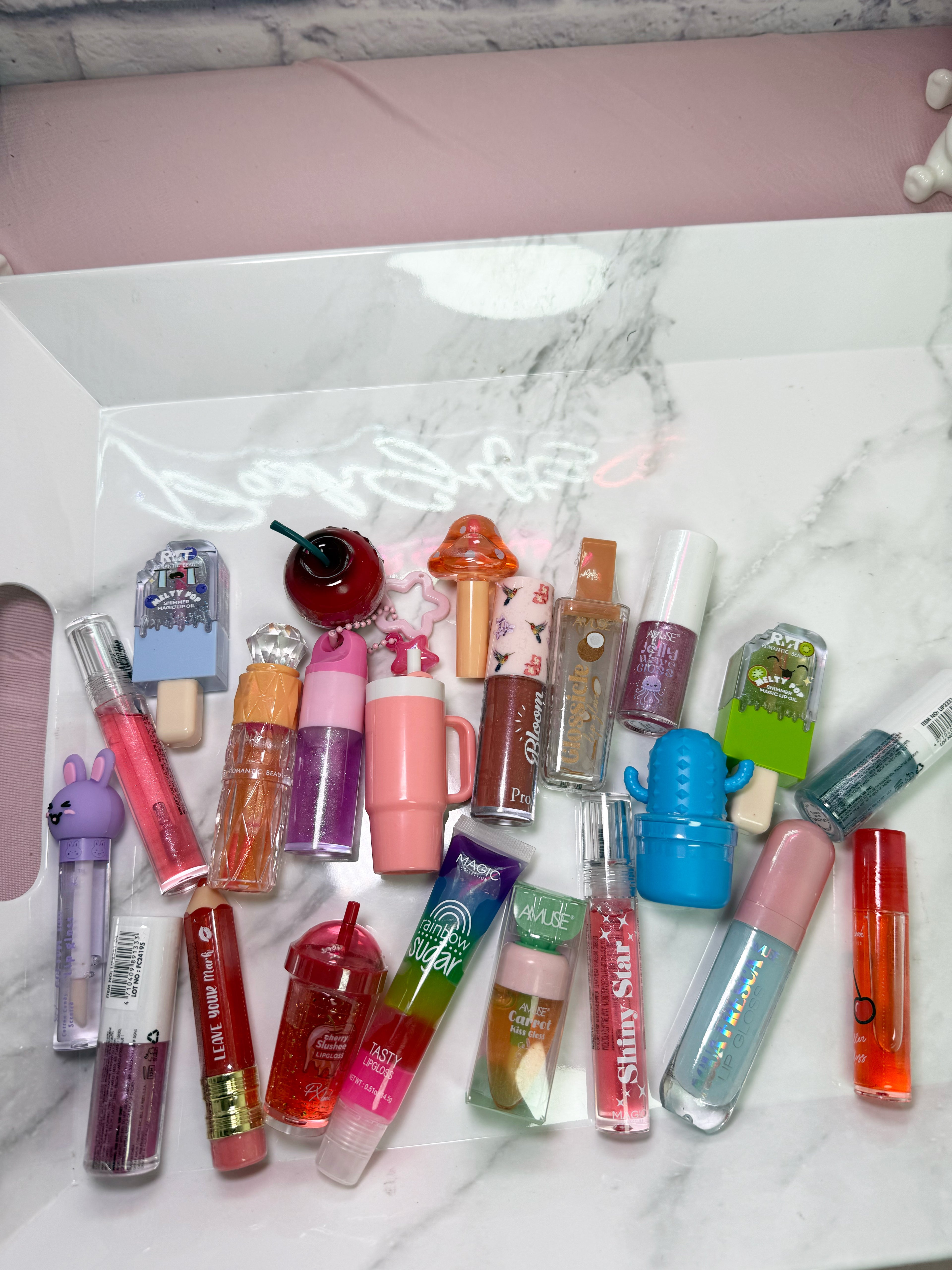 Lucky Lippy Scoop